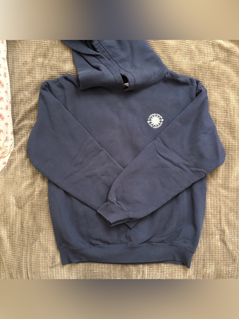 Daydreamer Sunny People Boyfriend Hoodie in Vintage Navy